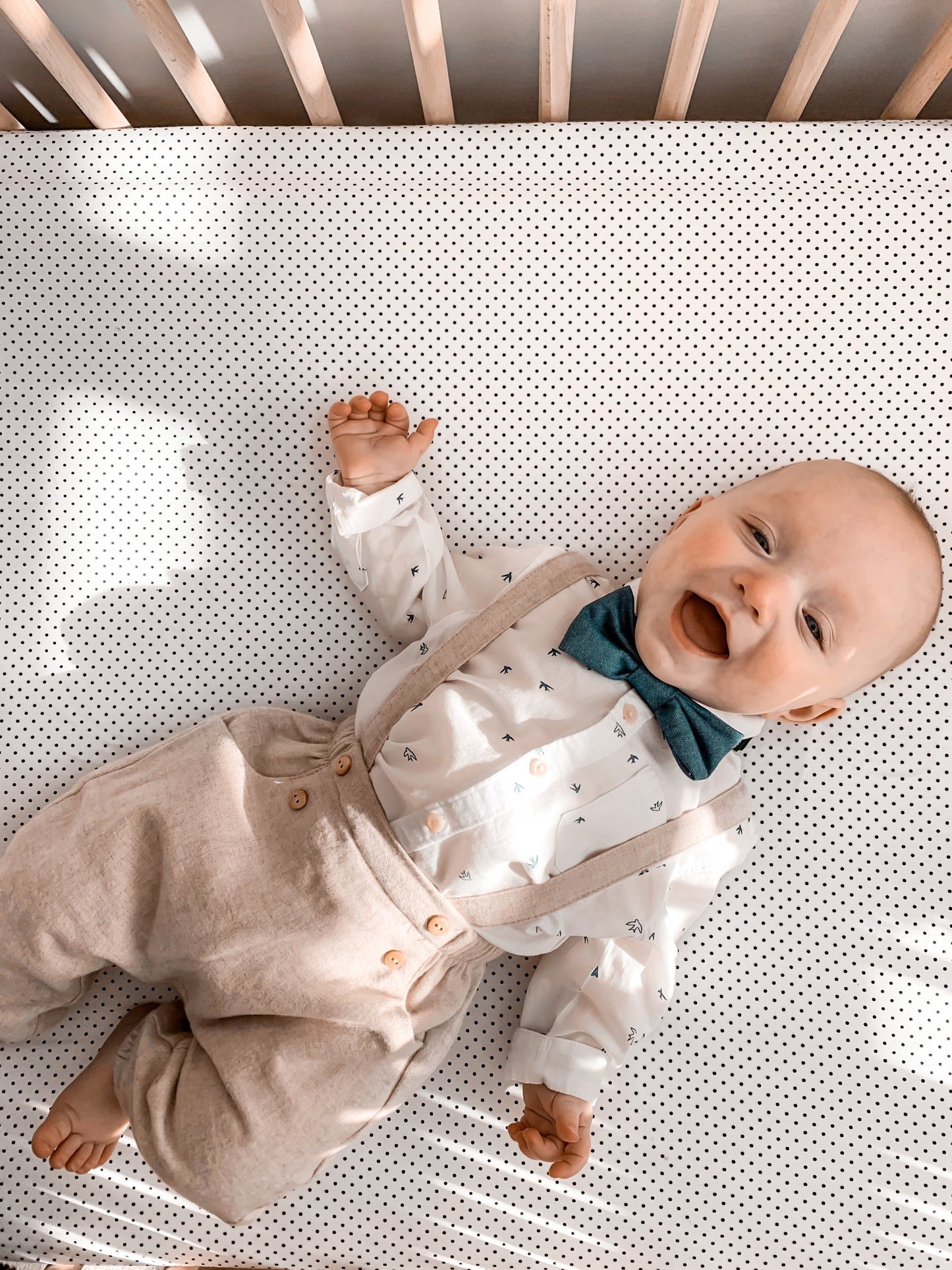 Connect the Dots Deluxe Crib Bedding Set